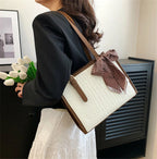Bravona Caramel Charm Carry