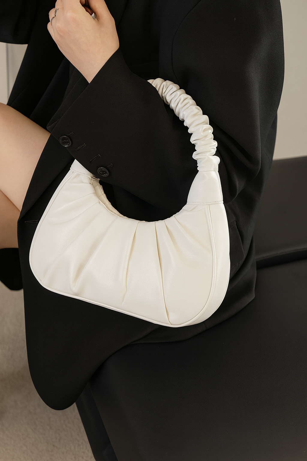 Ivora White Cloud Bag