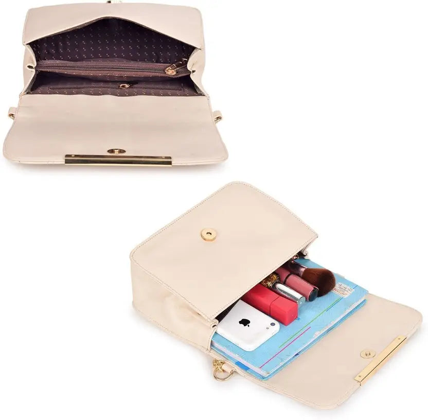 Elaris Beige Chain Carry