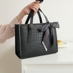 Bravona Onyx Accent Carry