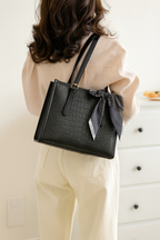 Bravona Onyx Accent Carry